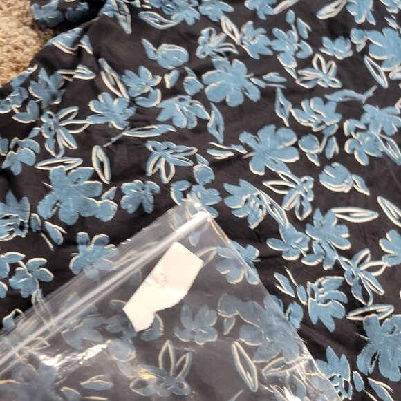 UNIQLO Shirt Women's XL Black Blue Floral Linen Blend Short-Sleeve Button Up - Picture 6 of 6